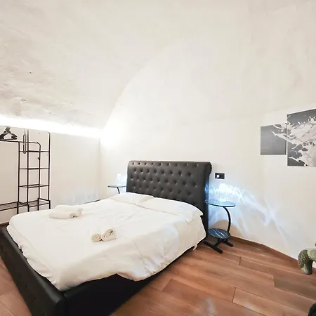 Basilica Apartment *